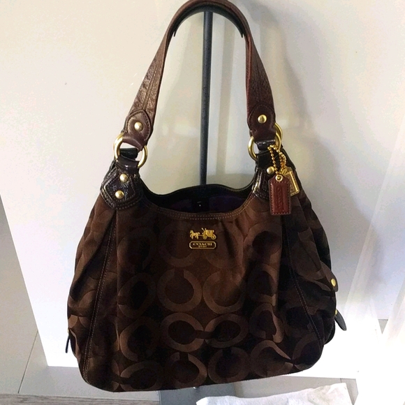 Beautiful brown bag by Coach ππΈπΌ